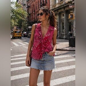 Vintage Y2k Pink Flora ruffles Silk Short Sleeve Blouse top size medium